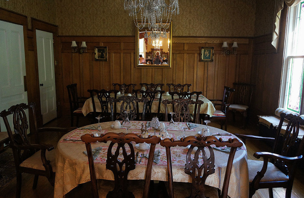 The Secret Garden Inn Kingston Buitenkant foto